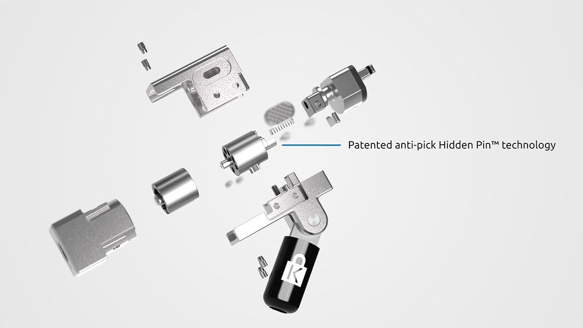 Nano lock showing all of its parts to explain what it has inside.